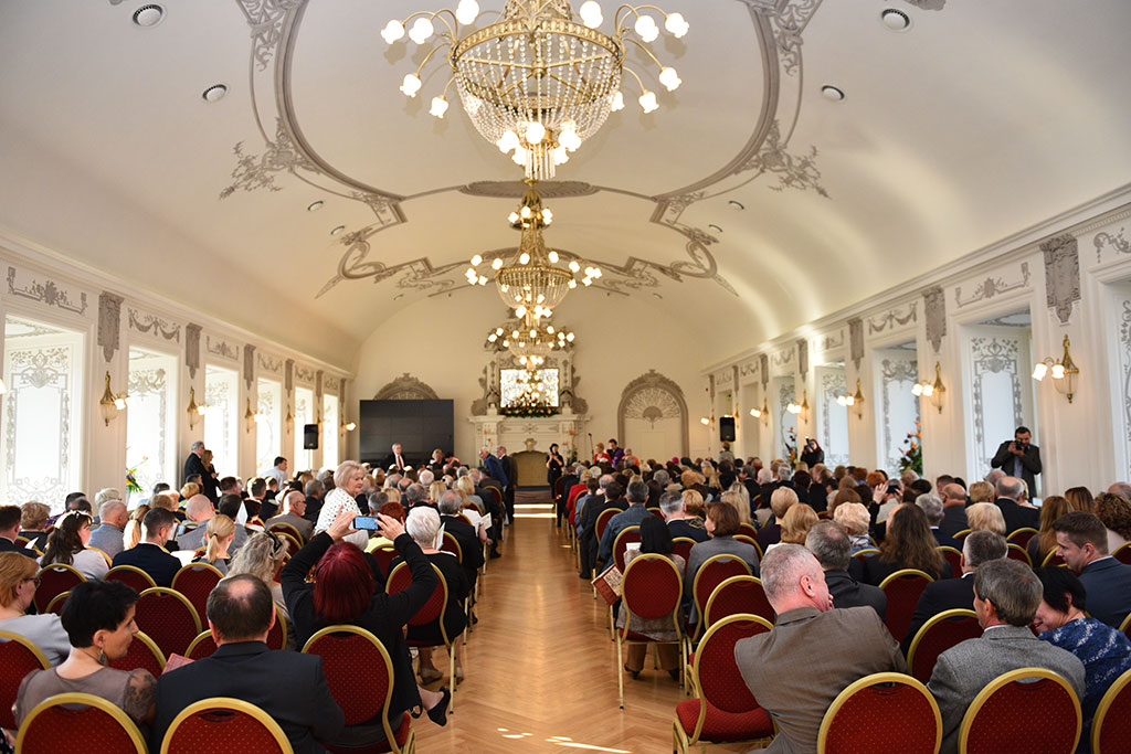 Prezydent podziękował remontującym Akademię Rycerską