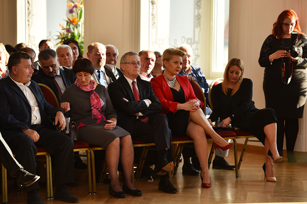 Prezydent podziękował remontującym Akademię Rycerską
