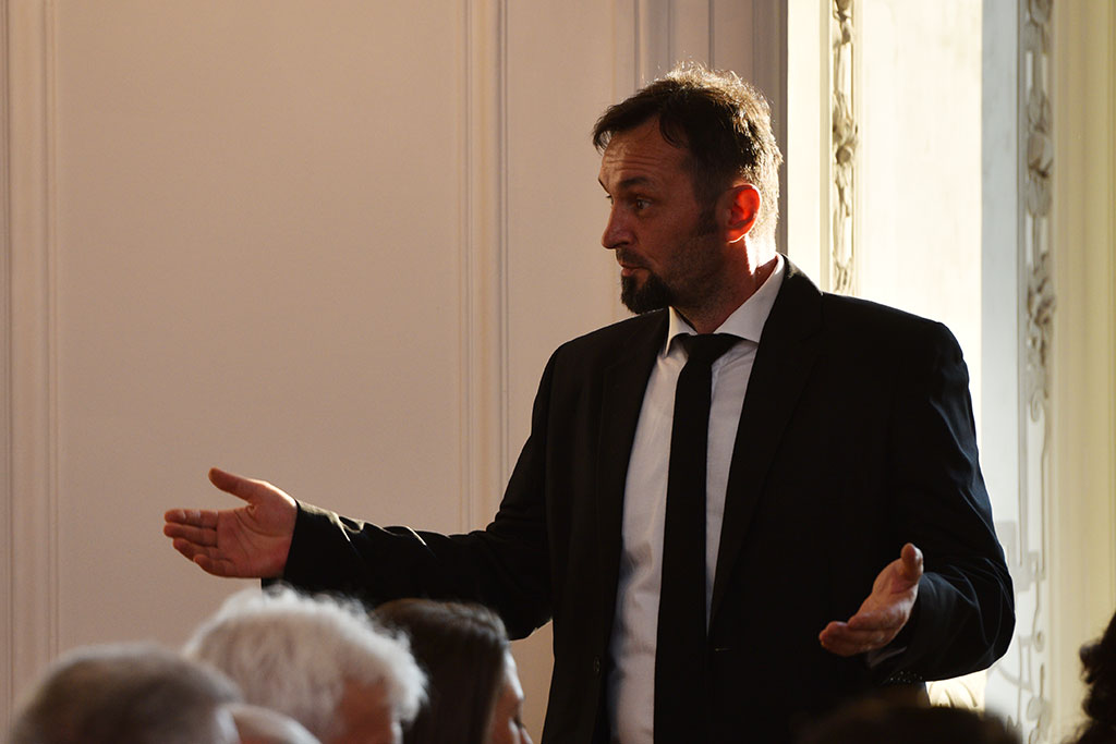 Prezydent podziękował remontującym Akademię Rycerską