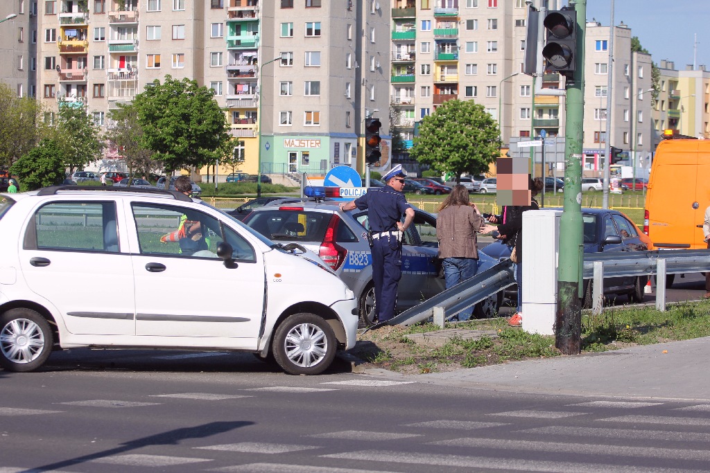 Dwie kolizje w Legnicy.  Na szczęście bez osób rannych
