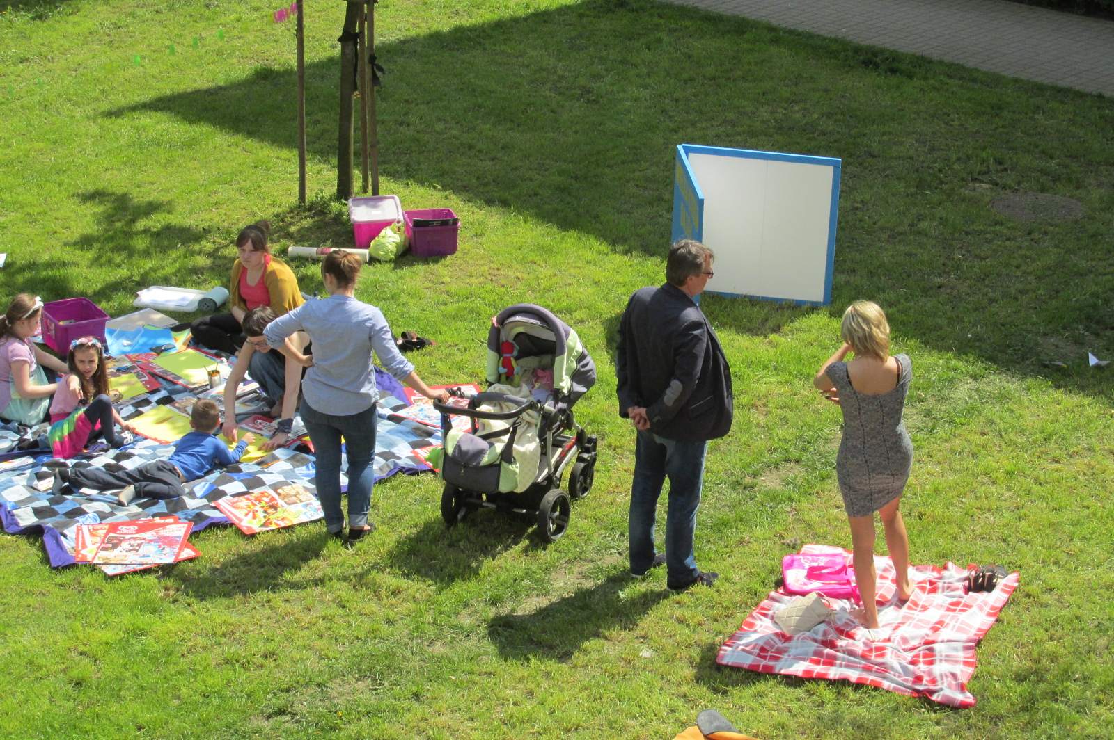 Wiele atrakcji podczas pikniku familijnego z książką