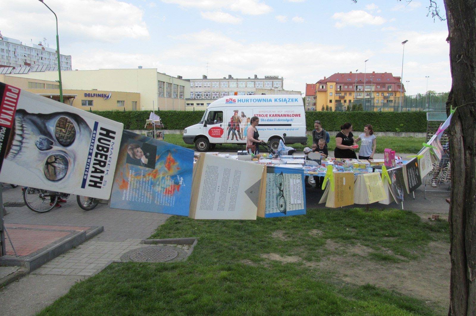 Wiele atrakcji podczas pikniku familijnego z książką