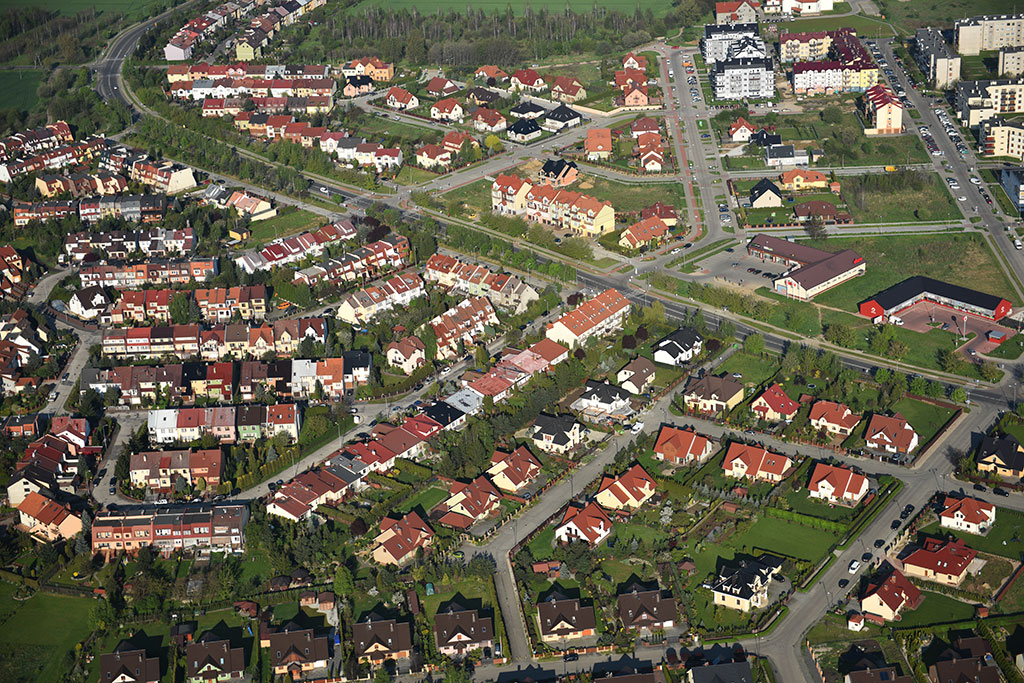 Legnica w porannym, majowym słońcu z lotu ptaka cz.1