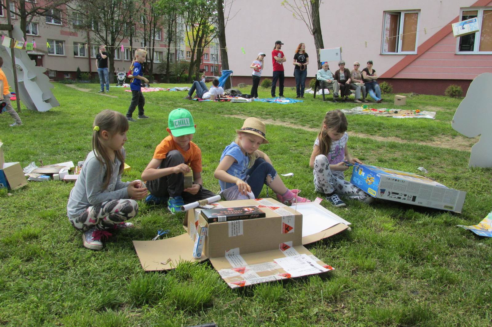 Wiele atrakcji podczas pikniku familijnego z książką