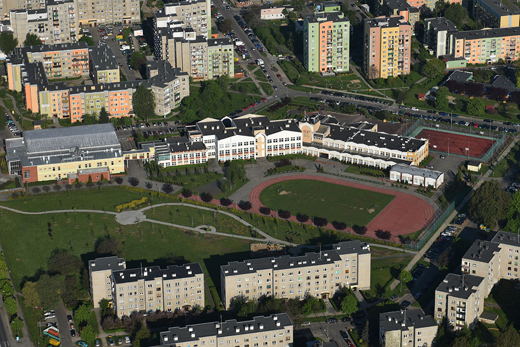 Legnica w porannym, majowym słońcu z lotu ptaka cz.1