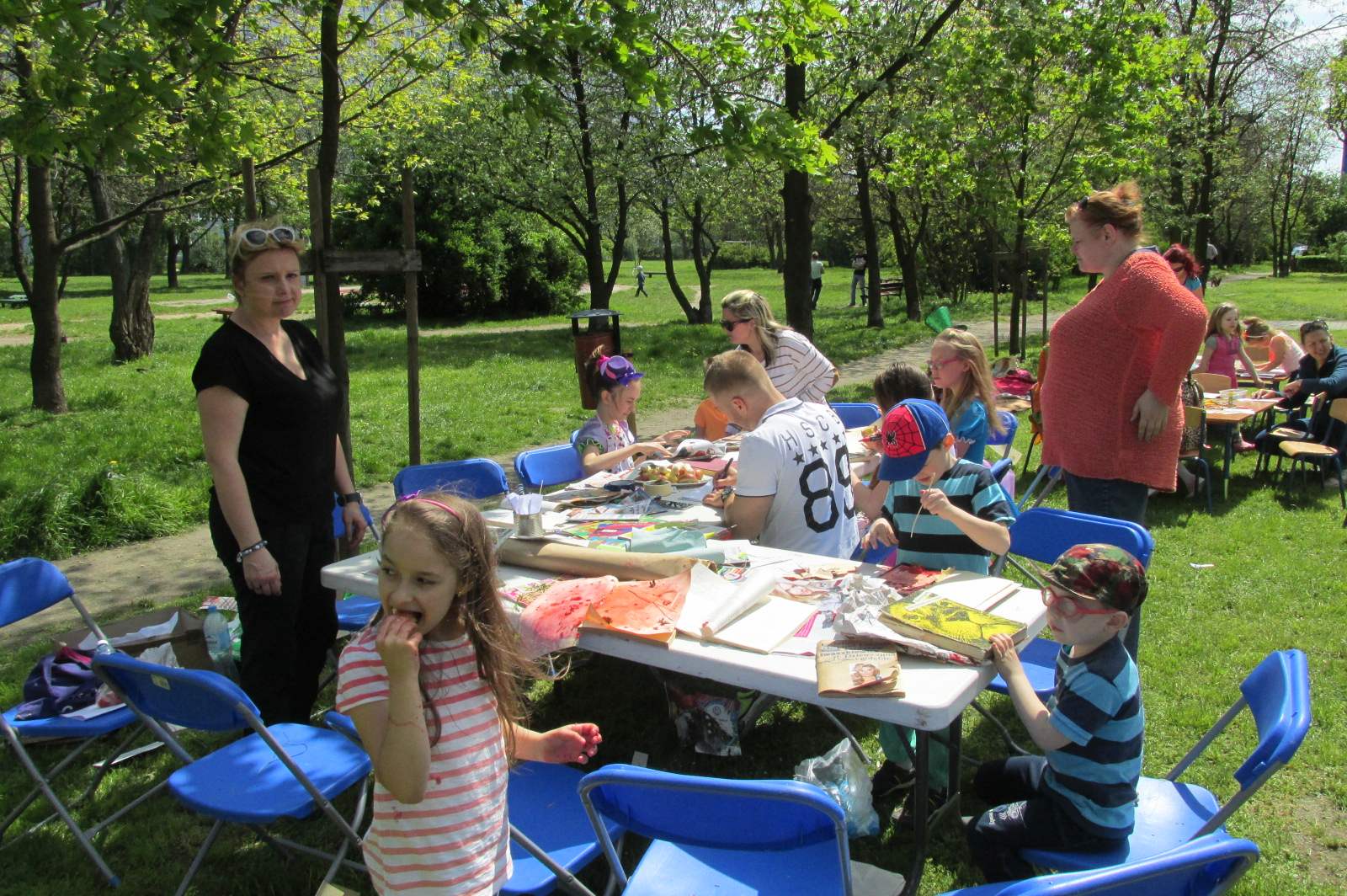 Wiele atrakcji podczas pikniku familijnego z książką