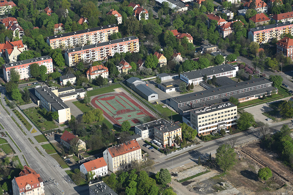 Legnica w porannym, majowym słońcu z lotu ptaka cz.2