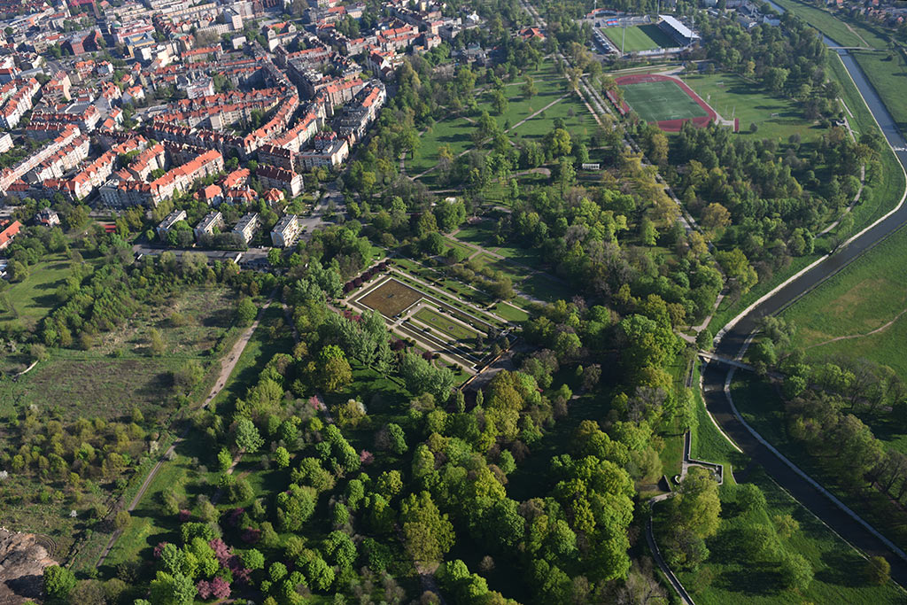 Legnica w porannym, majowym słońcu z lotu ptaka cz.2