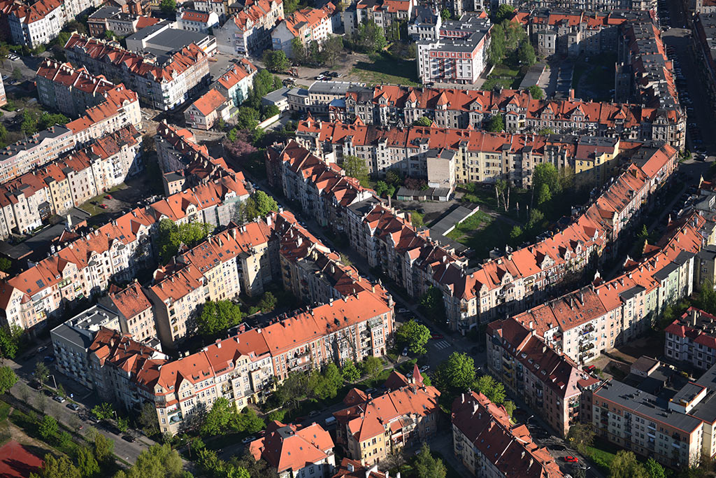 Legnica w porannym, majowym słońcu z lotu ptaka cz.2