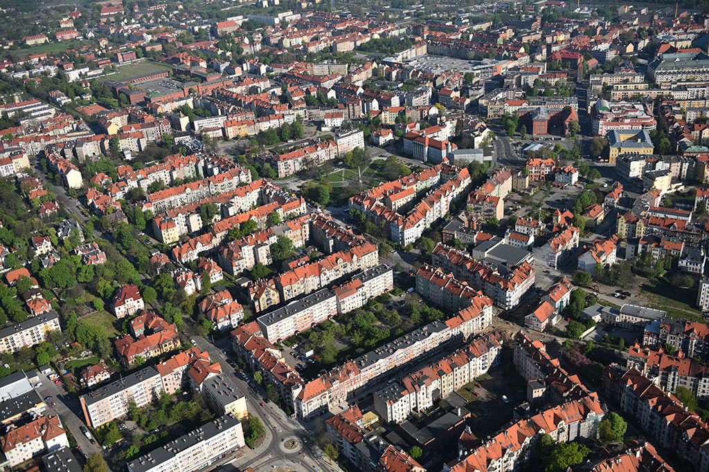 Legnica w porannym, majowym słońcu z lotu ptaka cz.2