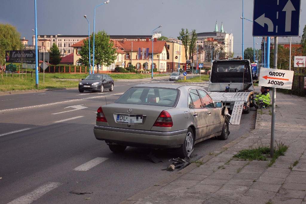 Kolizja na skrzyżowaniu ulic Leszczyńskiej i Bolesława Prusa