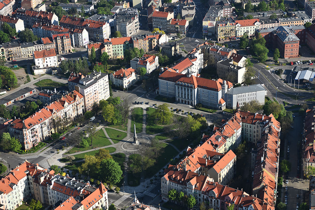 Legnica w porannym, majowym słońcu z lotu ptaka cz.2