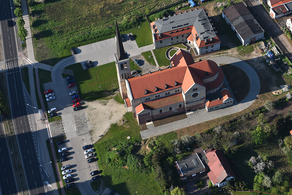 Legnica w porannym, majowym słońcu z lotu ptaka cz.1