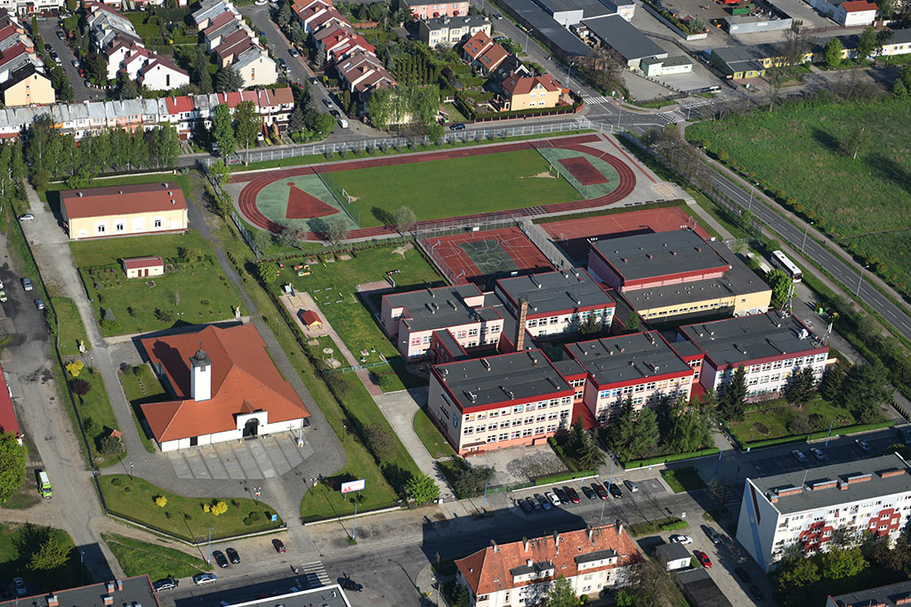 Legnica w porannym, majowym słońcu z lotu ptaka cz.2
