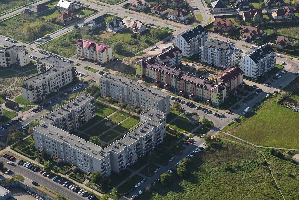 Legnica w porannym, majowym słońcu z lotu ptaka cz.1