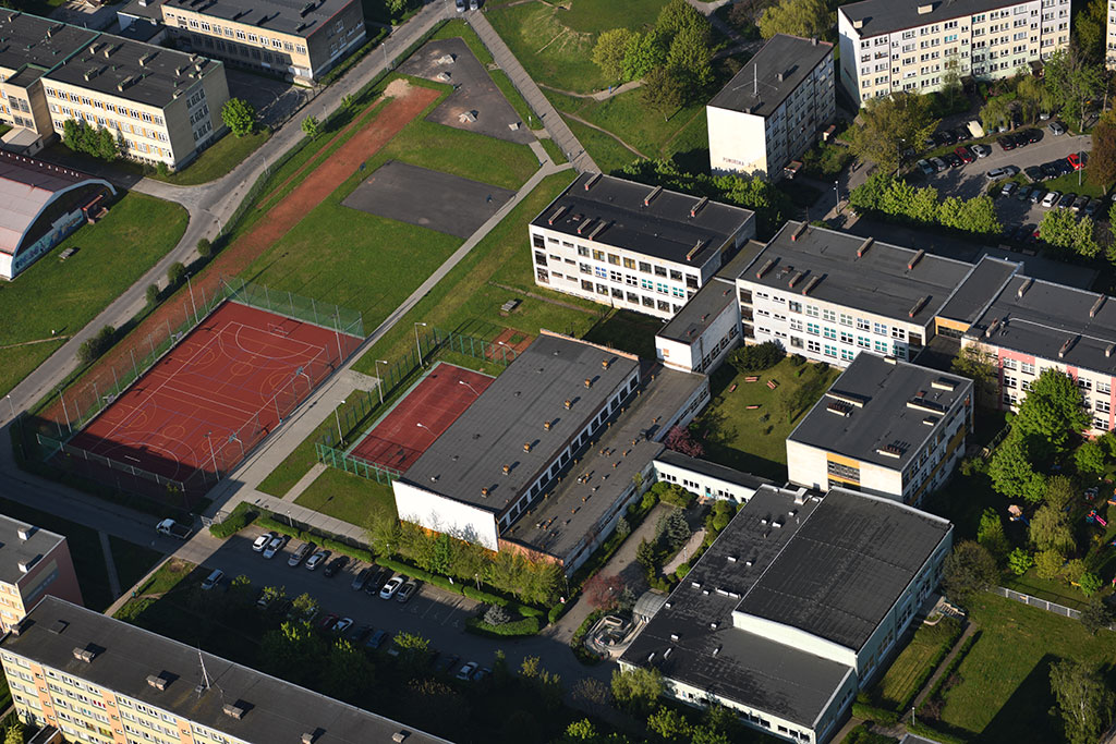 Legnica w porannym, majowym słońcu z lotu ptaka cz.1