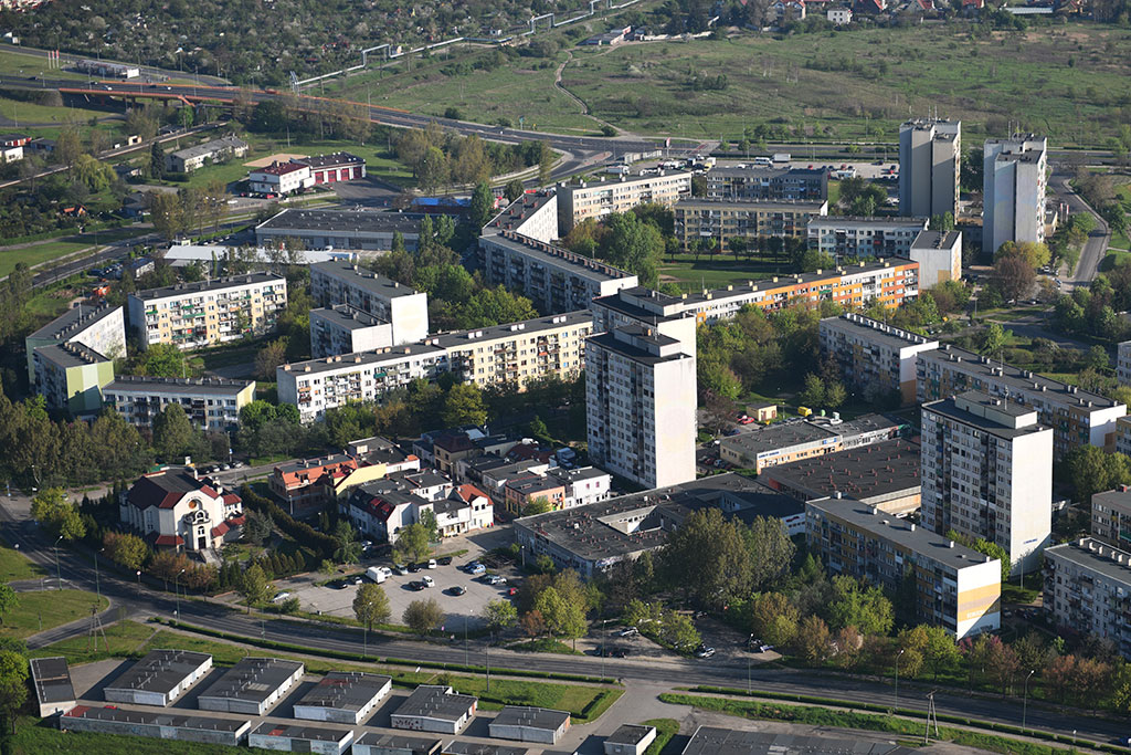 Legnica w porannym, majowym słońcu z lotu ptaka cz.1