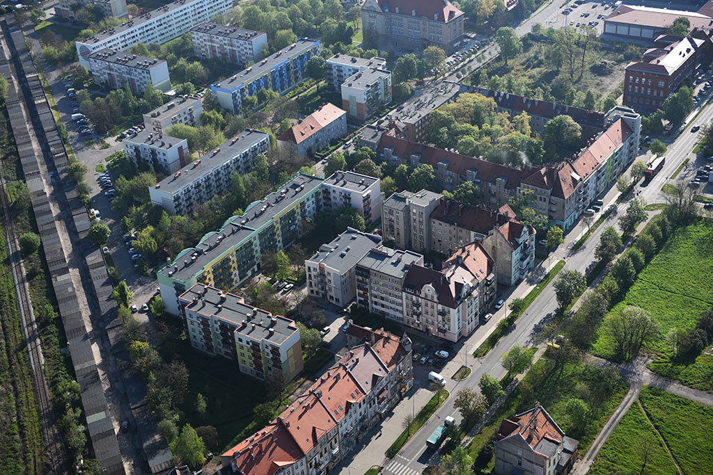 Legnica w porannym, majowym słońcu z lotu ptaka cz.2