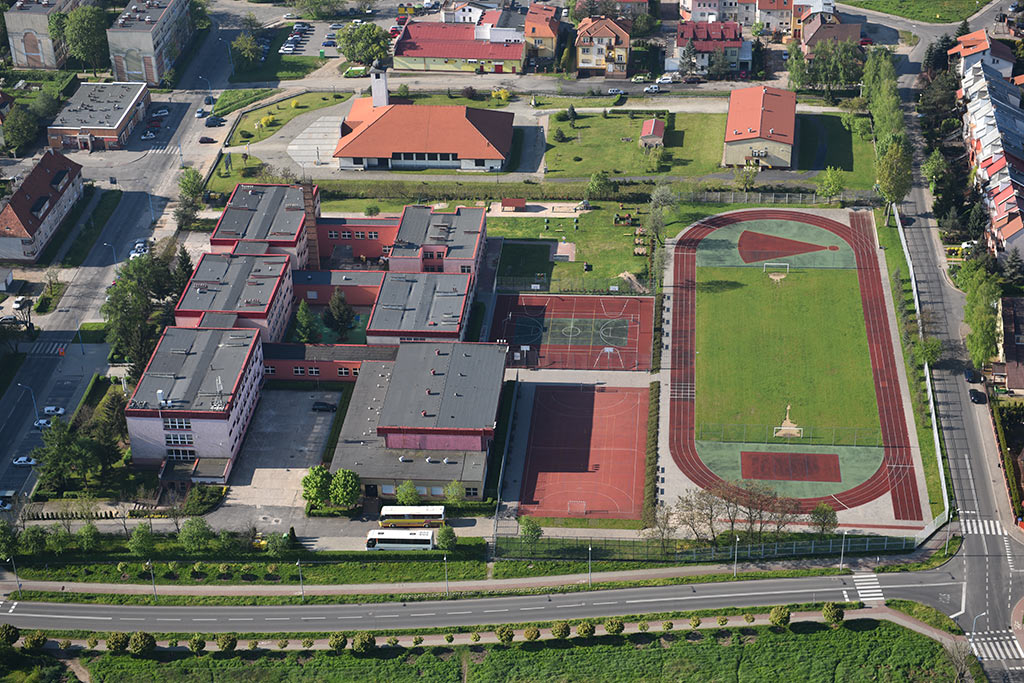 Legnica w porannym, majowym słońcu z lotu ptaka cz.2