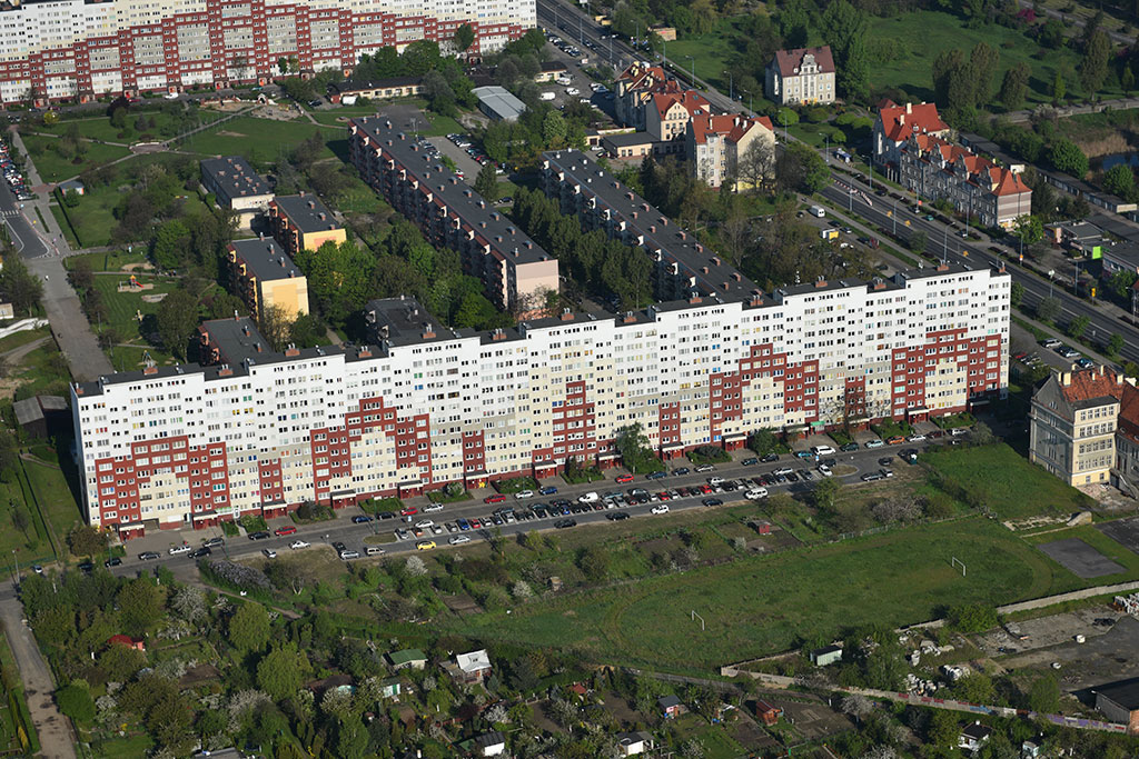 Legnica w porannym, majowym słońcu z lotu ptaka cz.1