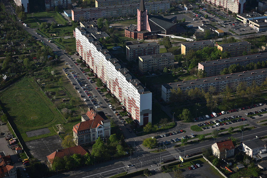 Legnica w porannym, majowym słońcu z lotu ptaka cz.1