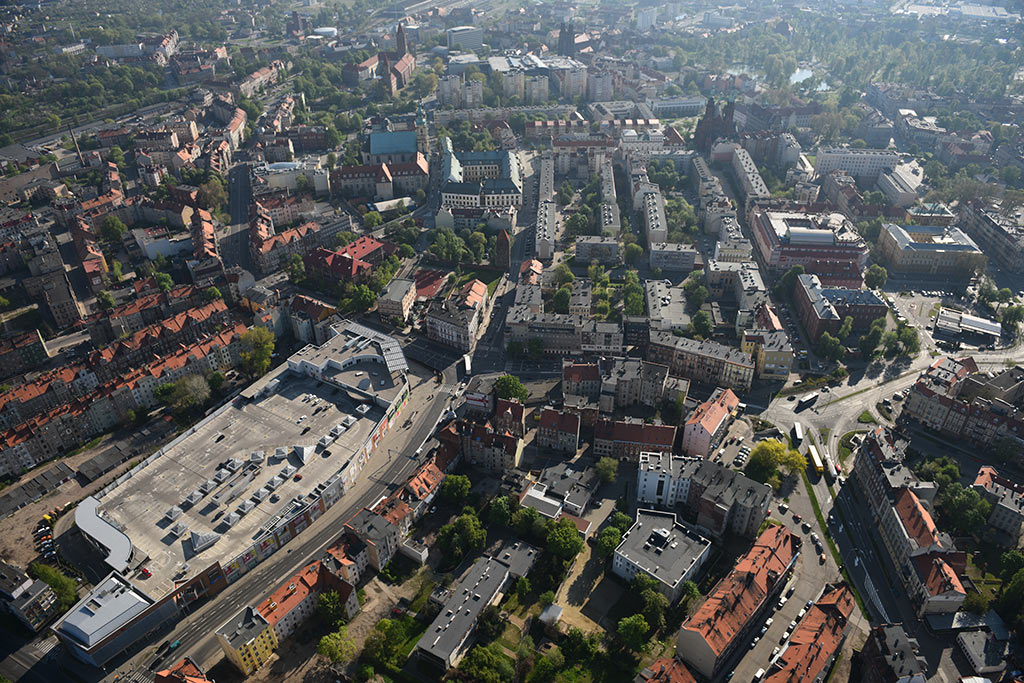 Legnica w porannym, majowym słońcu z lotu ptaka cz.2