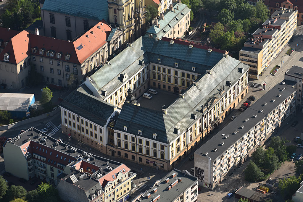 Legnica w porannym, majowym słońcu z lotu ptaka cz.2