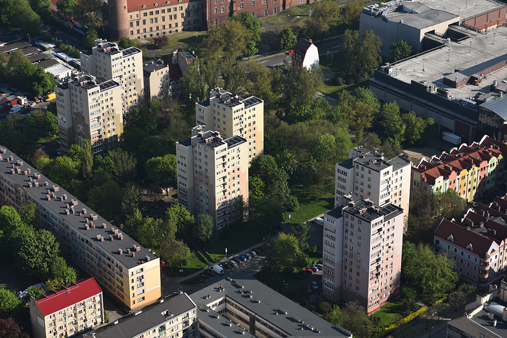 Legnica w porannym, majowym słońcu z lotu ptaka cz.2