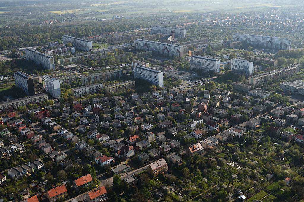 Legnica w porannym, majowym słońcu z lotu ptaka cz.1