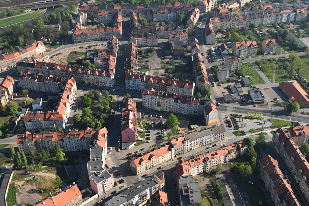 Legnica w porannym, majowym słońcu z lotu ptaka cz.2