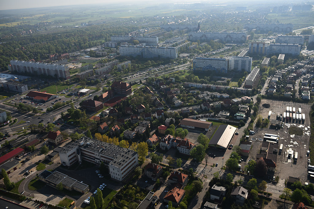 Legnica w porannym, majowym słońcu z lotu ptaka cz.1