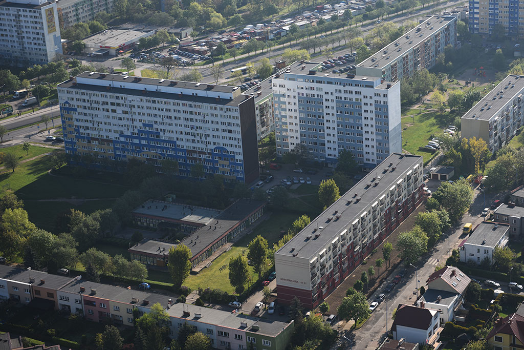 Legnica w porannym, majowym słońcu z lotu ptaka cz.1