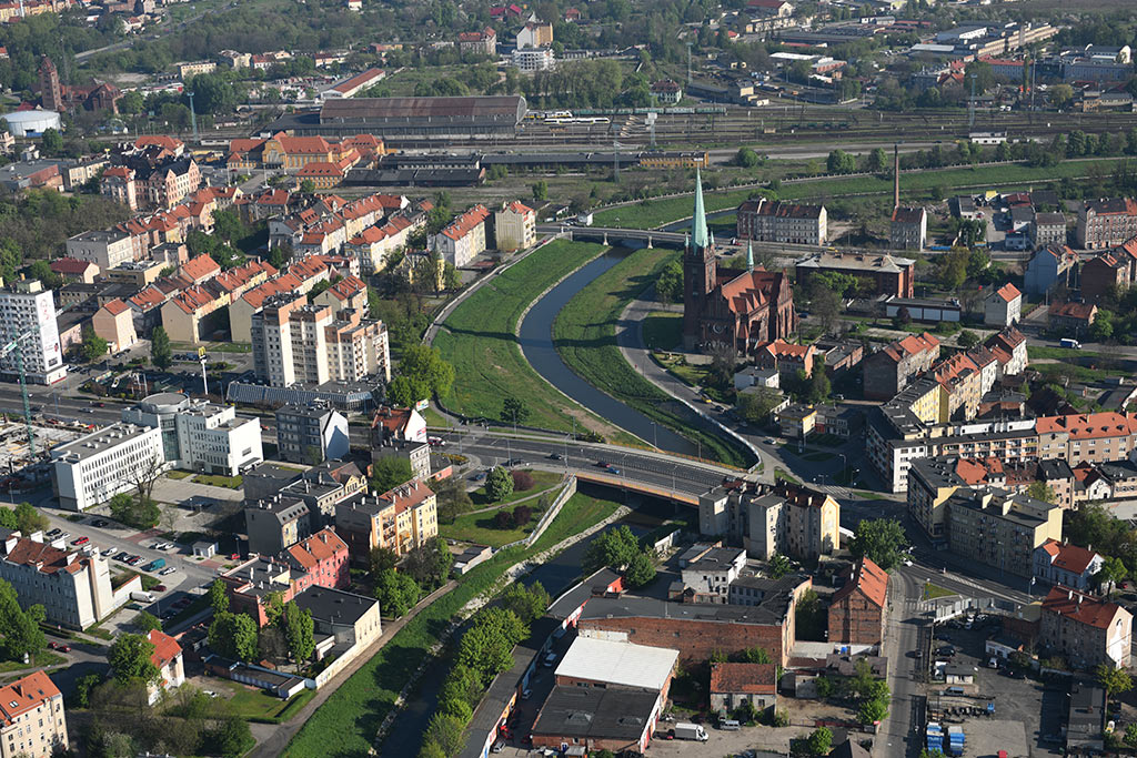 Legnica w porannym, majowym słońcu z lotu ptaka cz.2