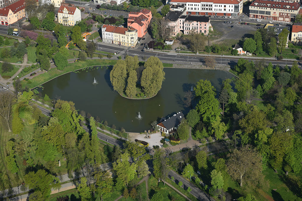 Legnica w porannym, majowym słońcu z lotu ptaka cz.2