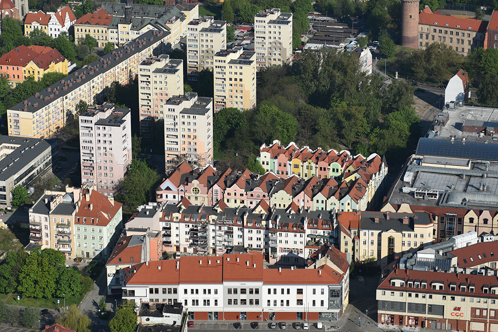 Legnica w porannym, majowym słońcu z lotu ptaka cz.2