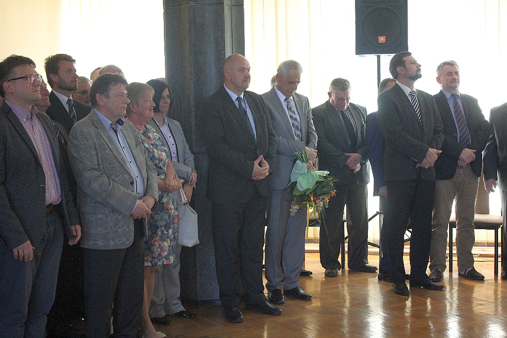 Medale i nagrody dla legnickich hutników w dniu ich święta