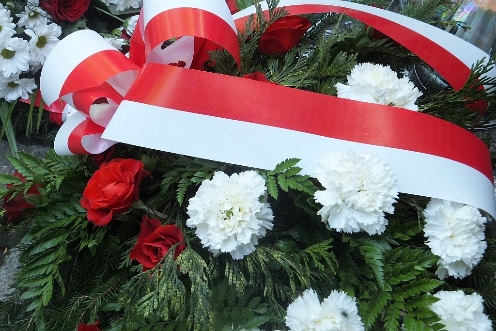 Na cmentarzu odbyły się obchody 71. rocznicy zakończenia wojny