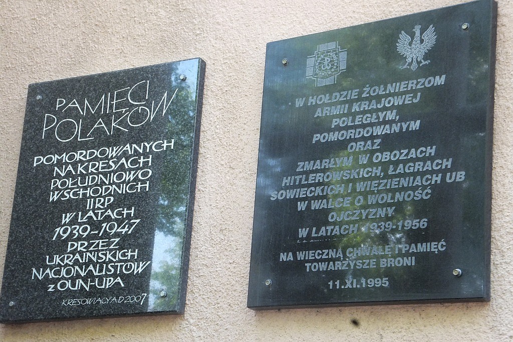 Na cmentarzu odbyły się obchody 71. rocznicy zakończenia wojny
