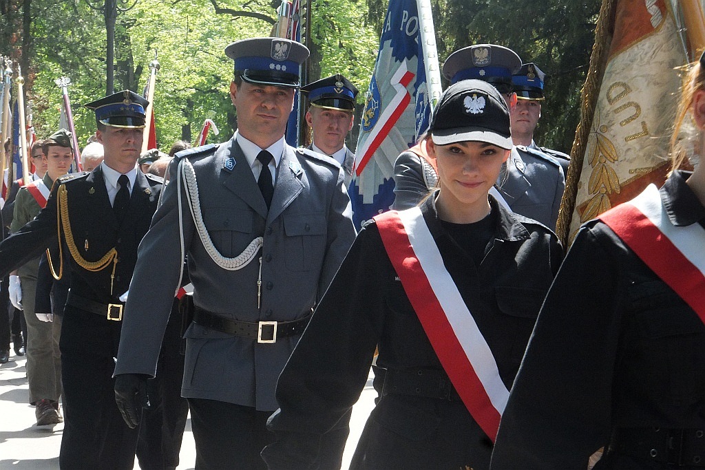 Na cmentarzu odbyły się obchody 71. rocznicy zakończenia wojny