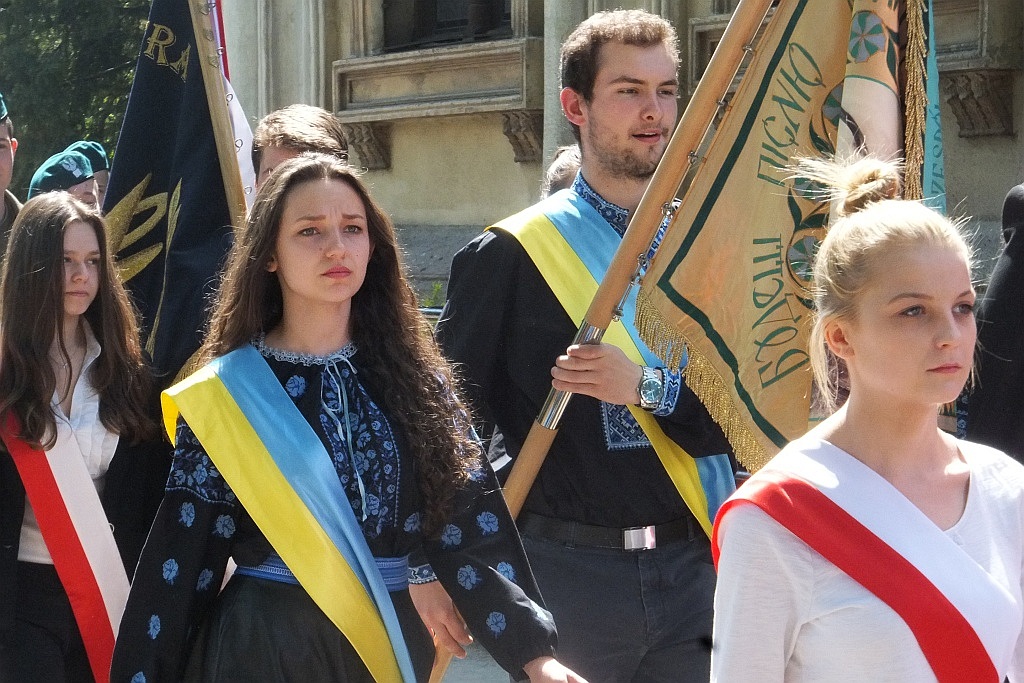 Na cmentarzu odbyły się obchody 71. rocznicy zakończenia wojny