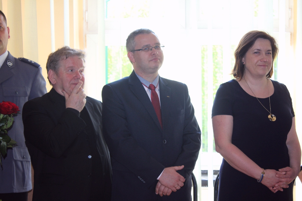 Medale i nagrody dla legnickich hutników w dniu ich święta