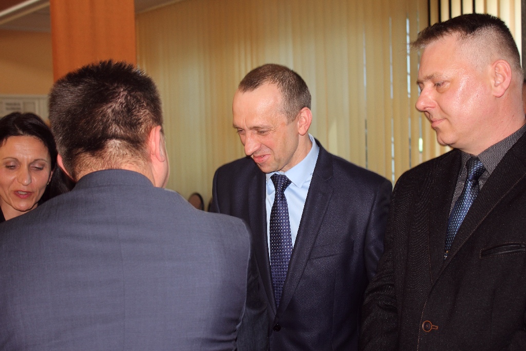 Medale i nagrody dla legnickich hutników w dniu ich święta