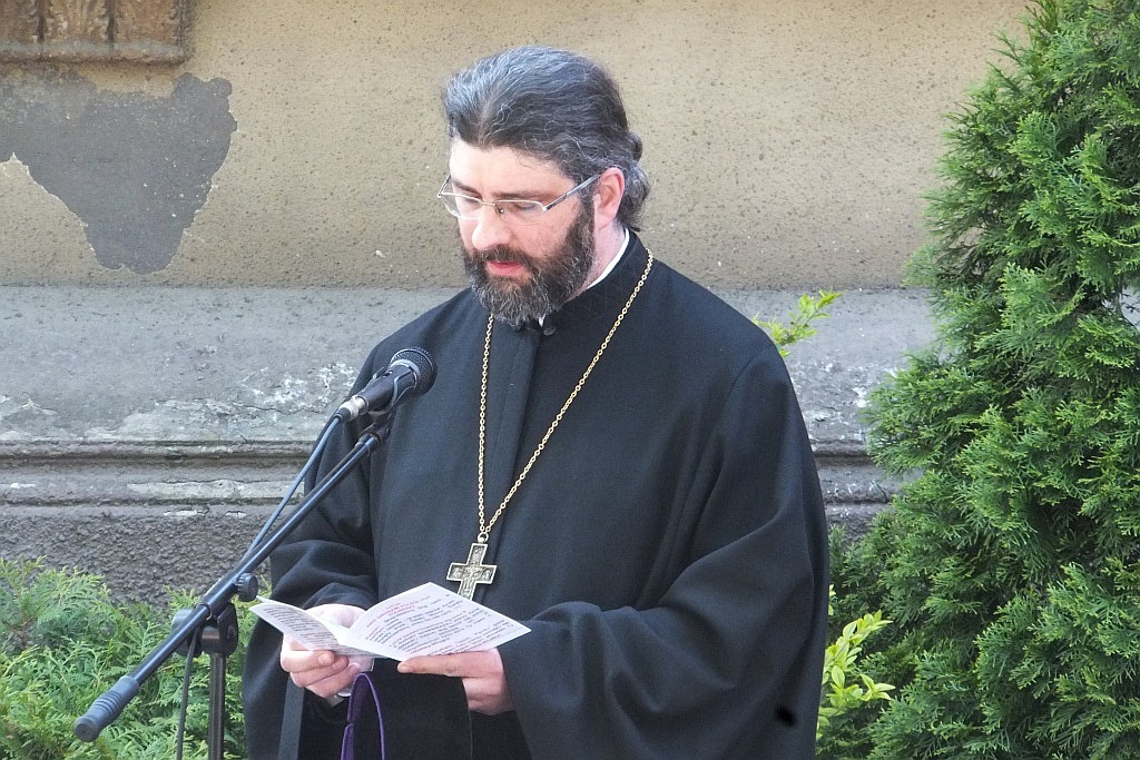 Na cmentarzu odbyły się obchody 71. rocznicy zakończenia wojny