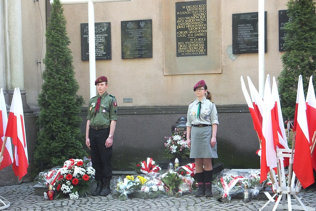 Na cmentarzu odbyły się obchody 71. rocznicy zakończenia wojny