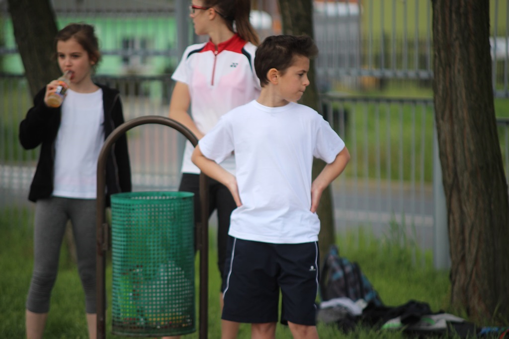 Legniccy uczniowie rywalizowali w trójboju lekkoatletycznym
