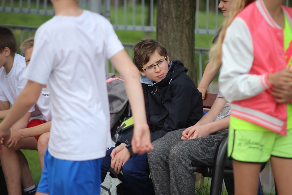 Legniccy uczniowie rywalizowali w trójboju lekkoatletycznym