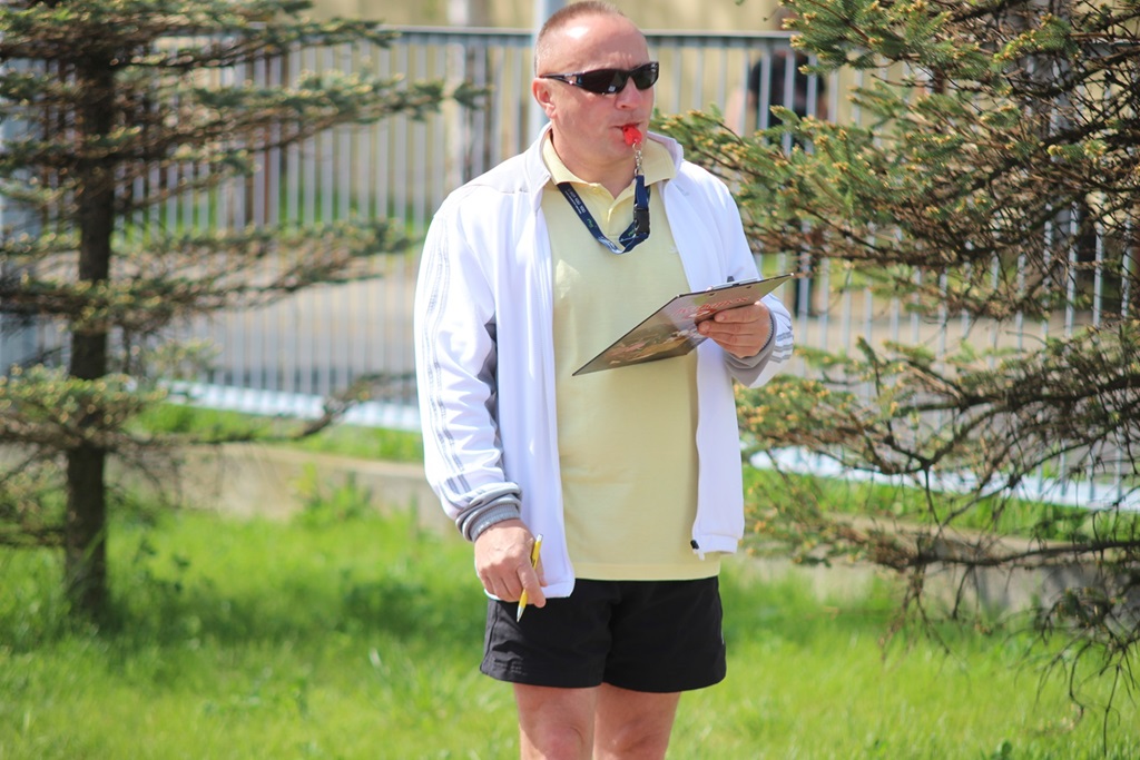 Legniccy uczniowie rywalizowali w trójboju lekkoatletycznym