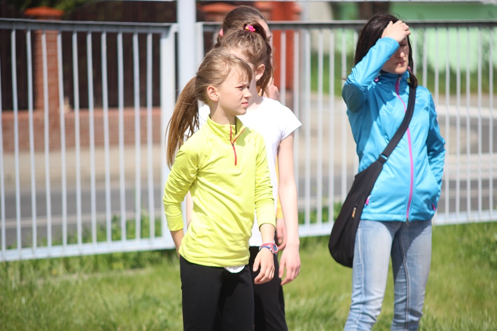 Legniccy uczniowie rywalizowali w trójboju lekkoatletycznym