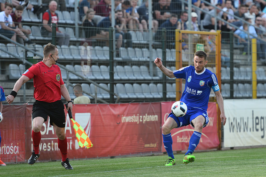 Nareszcie! Piłkarze Miedzi wygrali na Stadionie Orła Białego
