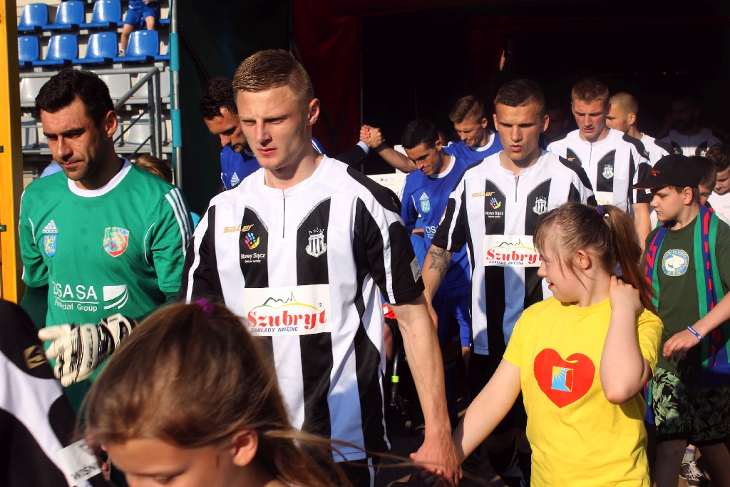 Nareszcie! Piłkarze Miedzi wygrali na Stadionie Orła Białego